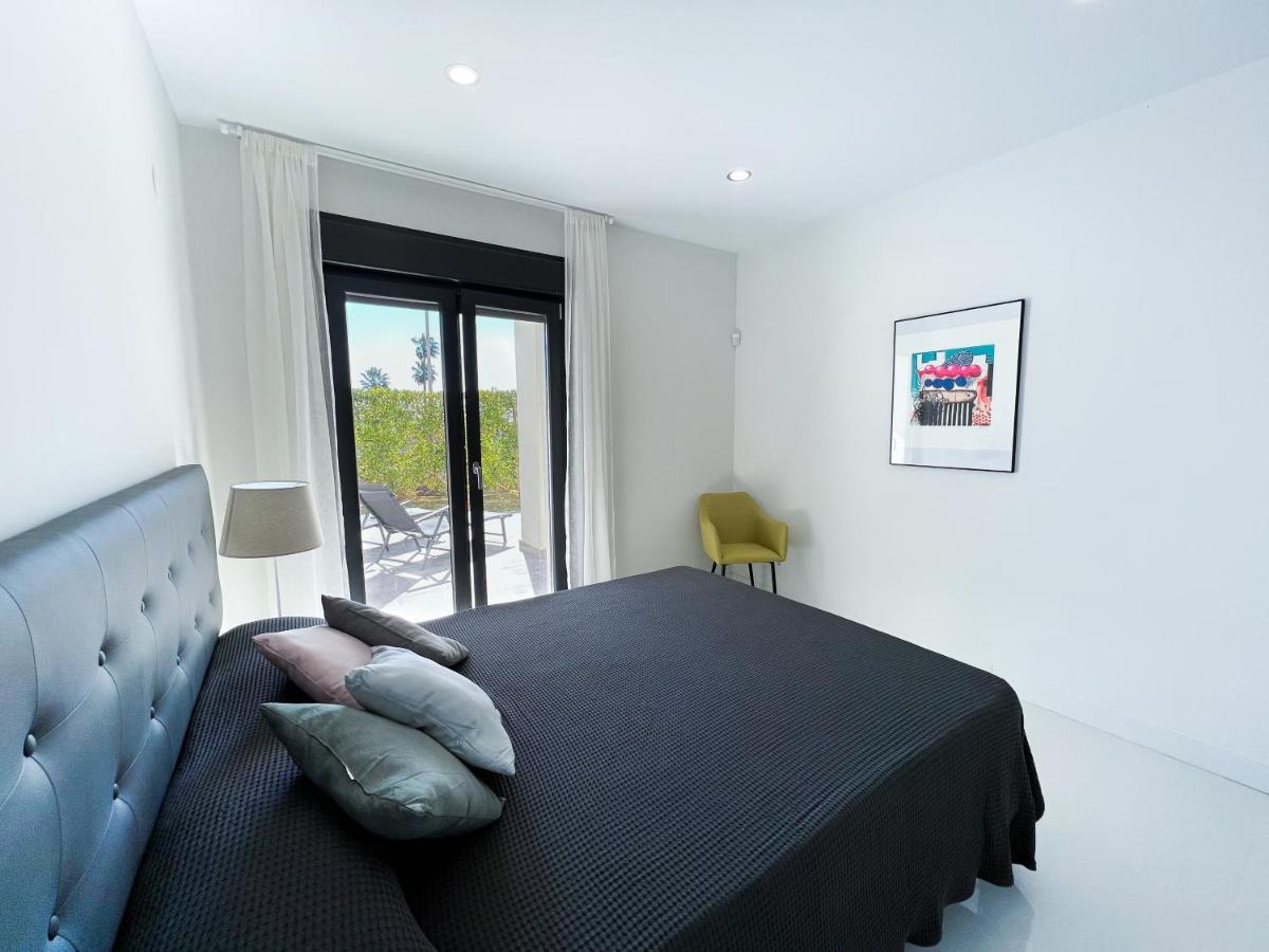 Apartment In Manilva, Just A Few Steps From The Beach Exterior foto